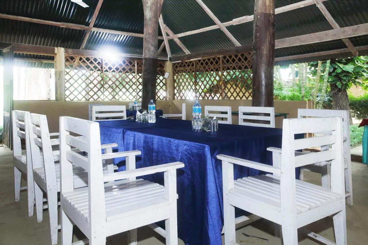Samarth Bardiya Adventure Resort Exterior photo